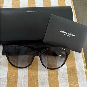 Saint Laurent Sunglasses New with tags.                  STYLE # SL M39/K-003 57
